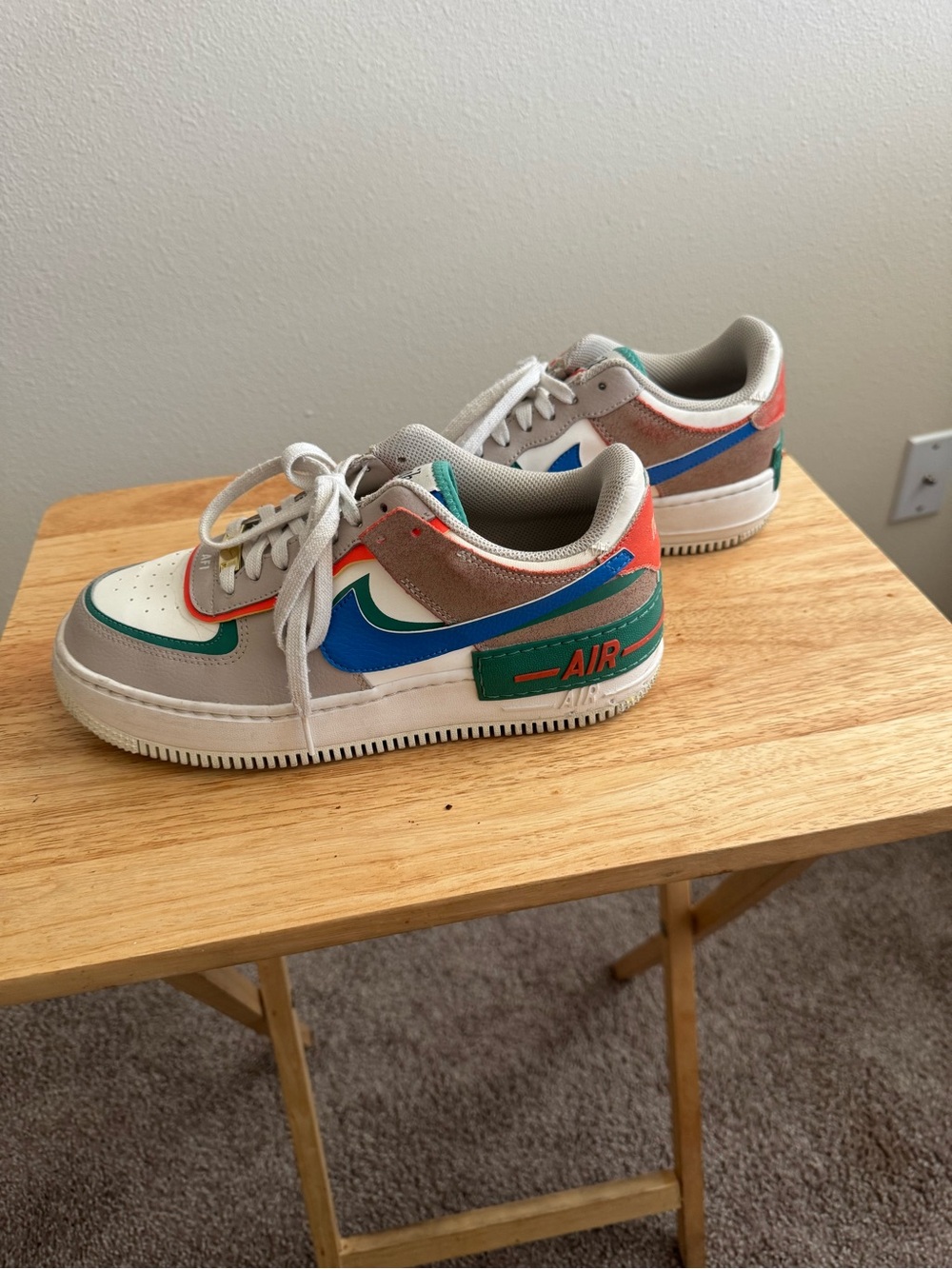 Nike Kids Low-Top Sneakers in White, Blue, Teal & Coral